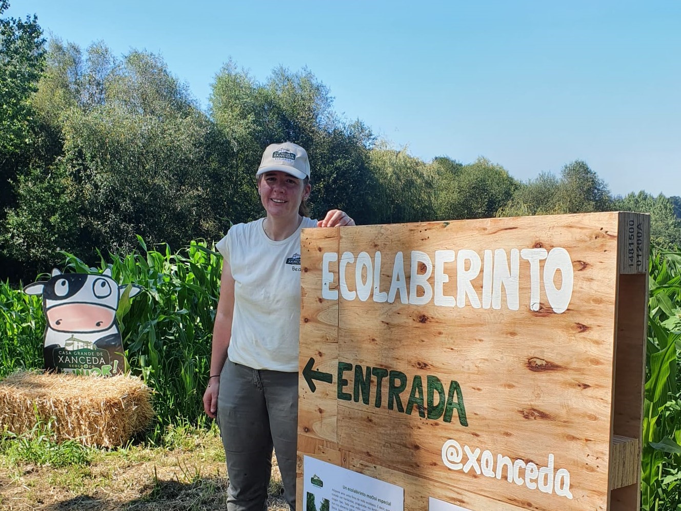 Bea coordinadora de visitas en Xanceda y creadora del ecolaberinto anticovid